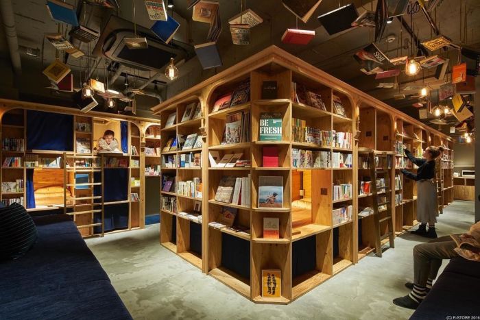 Книжный хостел в Японии