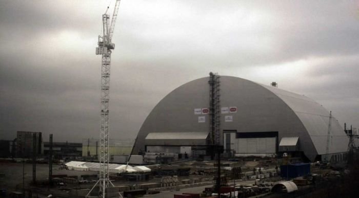 Новая арка над Чернобыльской АЭС