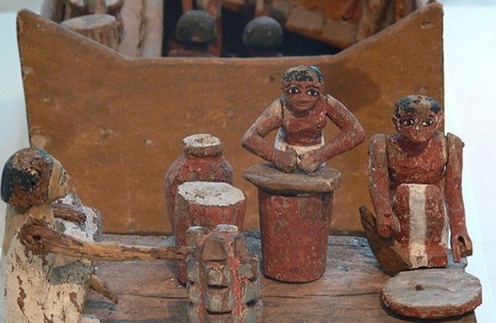 Алкогольные напитки древности, которые нашли современные археологи
