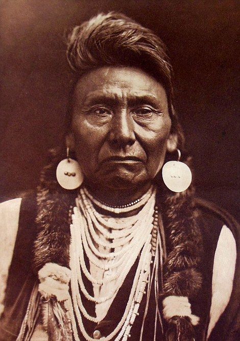 Коллекция старых фотографий индейцев