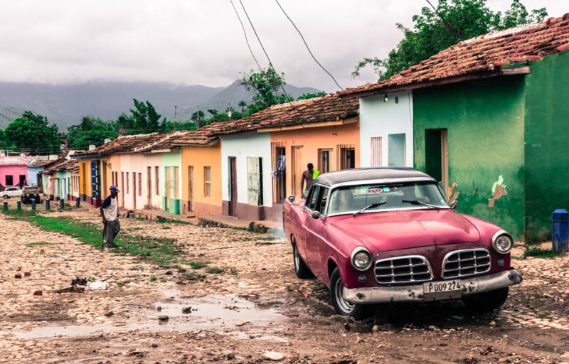 Ухоженные классические автомобили на Кубе