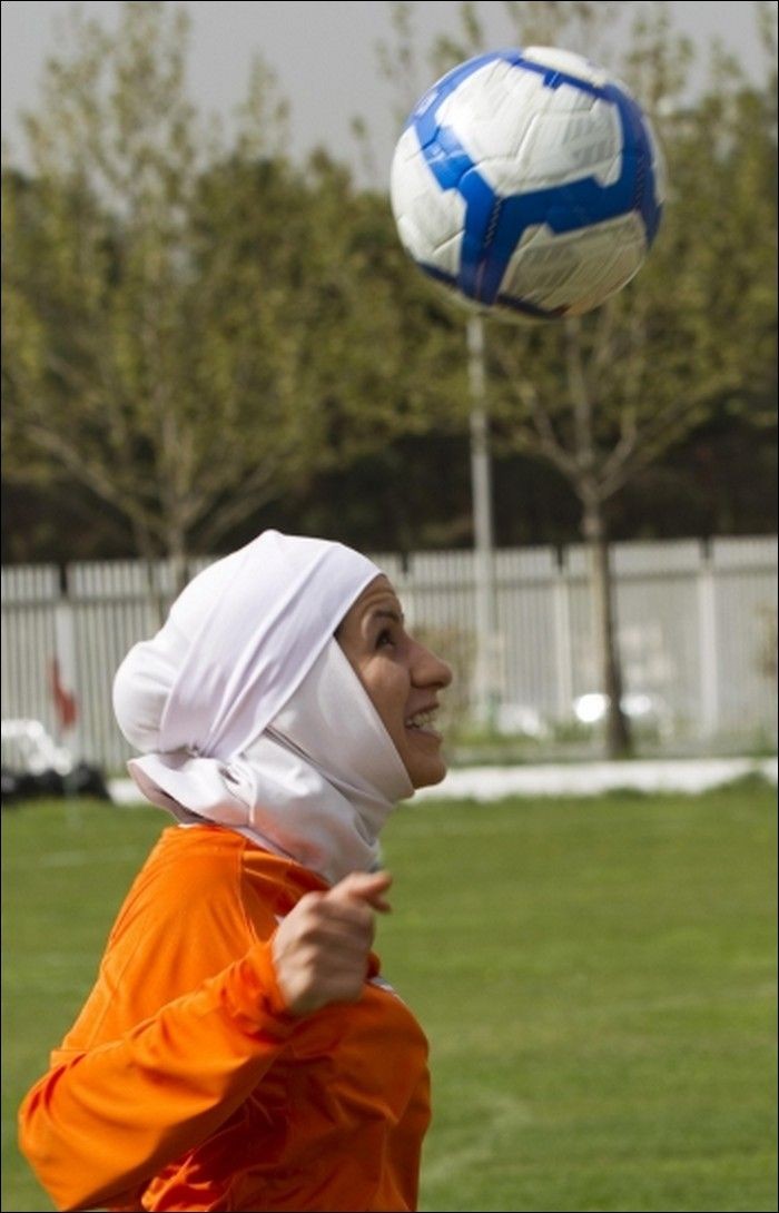 Иранский женский футбол