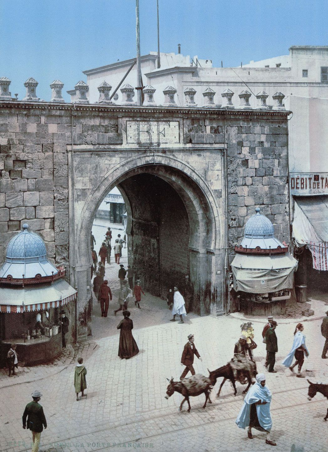 Редкие цветные кадры из Туниса рубежа XIX-XX веков