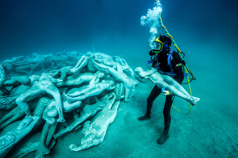 Первый в Европе подводный музей Atlantico