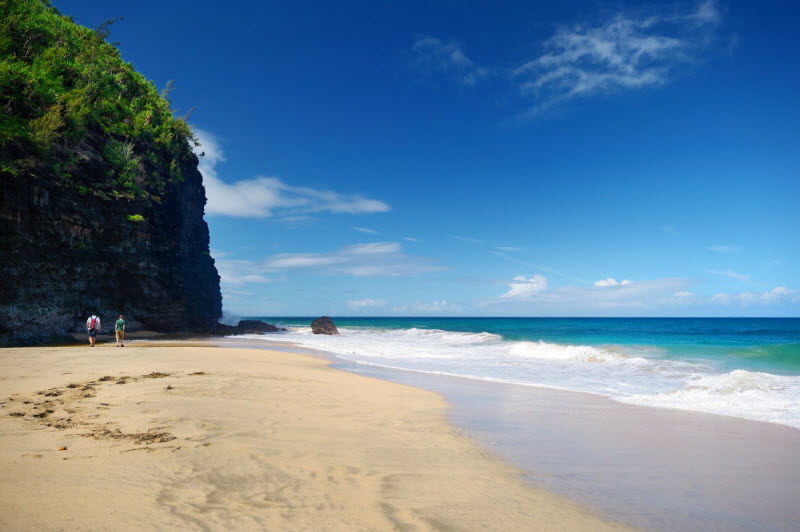 10 прекрасных пляжей, от которых лучше держаться подальше
