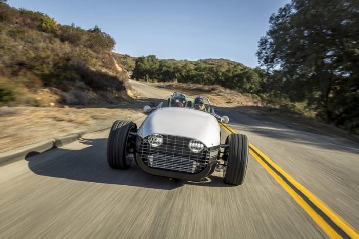 Vanderhall Laguna - американский трехколесный спорткар