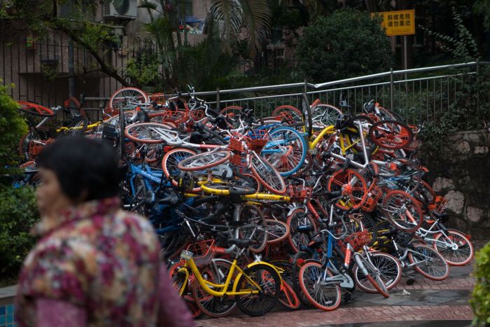 Свалки прокатных велосипедов в Китае