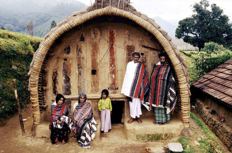 Женщины из племени тода, где царит матриархат