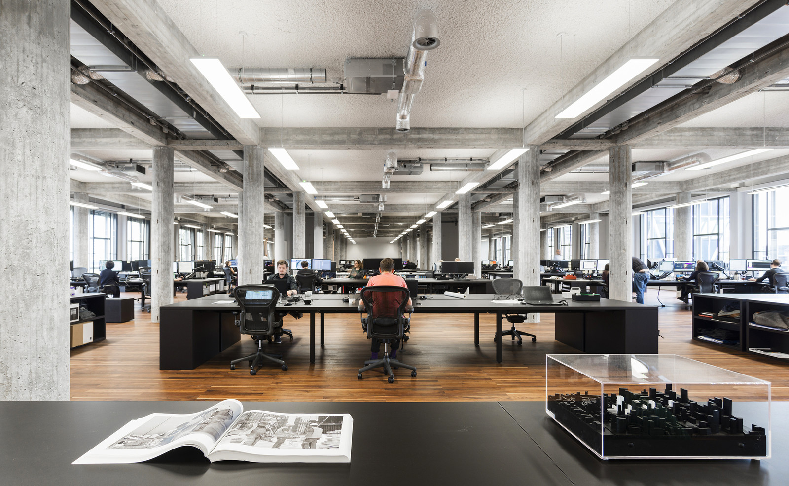 Новый офис студии KAAN Architecten в Роттердаме