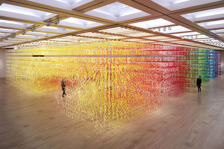 Разноцветная бумажная матрица в токийском Национальном центре искусств