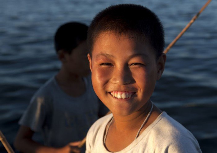 Как улыбаются жители Северной Кореи