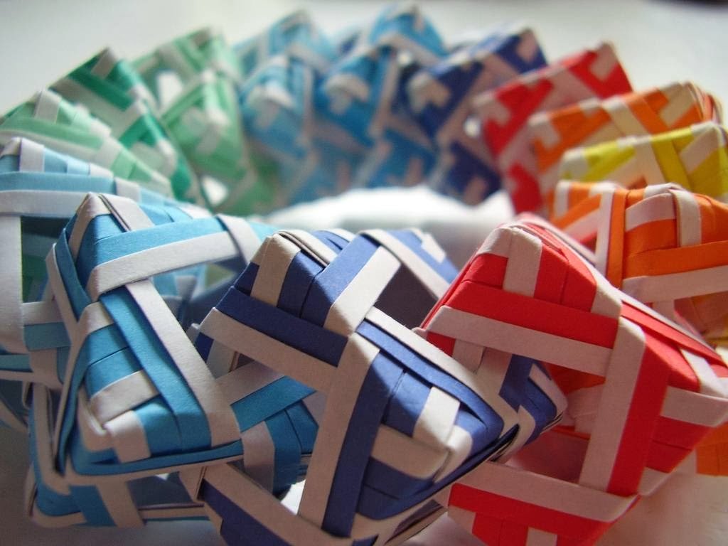 Модульное оригами: древнее искусство кусудама