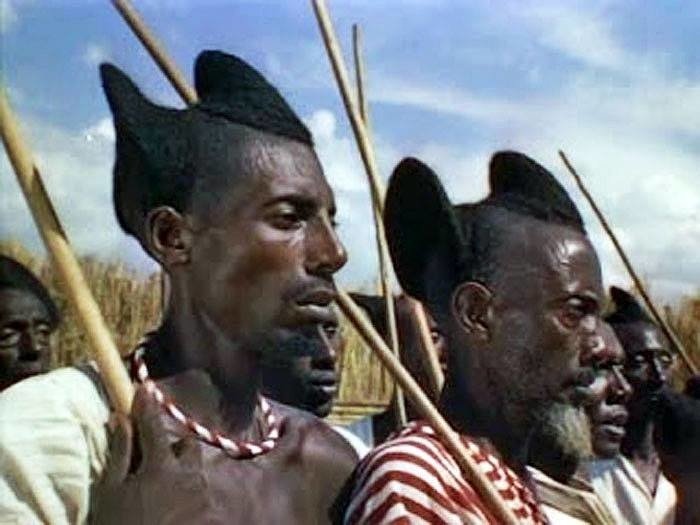 Амасунзу — традиционные руандийские прически