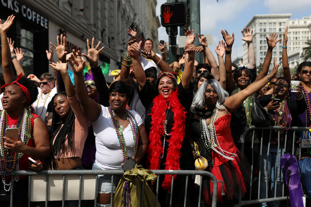 Ежегодной карнавал Марди Гра в Новом Орлеане