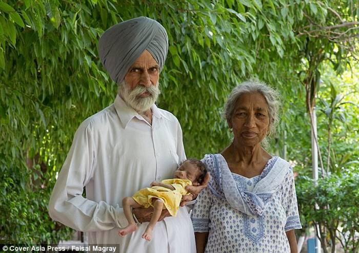 Она родила первого ребёнка в 72 года