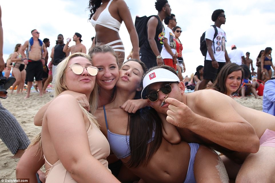 Весенние каникулы американских студентов в Майами