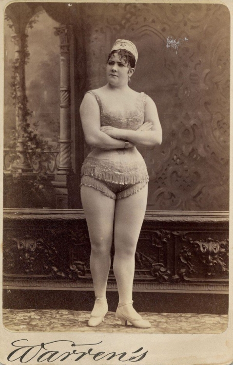 Танцовщицы 19 века