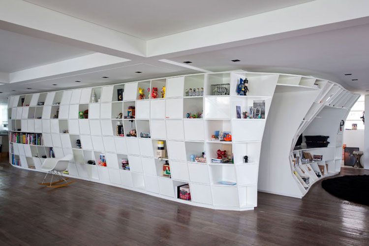 Необычные креативные книжные шкафы и полки