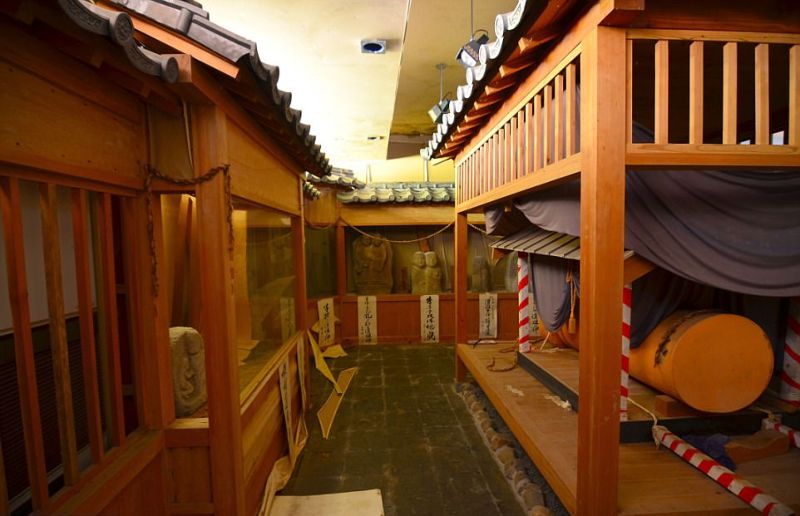 Заброшенный секс-музей в японском городе Ямагути