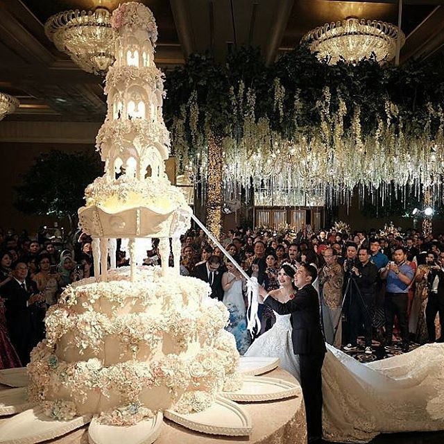 Невероятные свадебные торты от кондитерской Le Novelle Cake