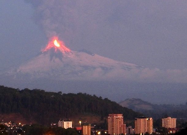 25 фотографий извержений вулканов с высоты