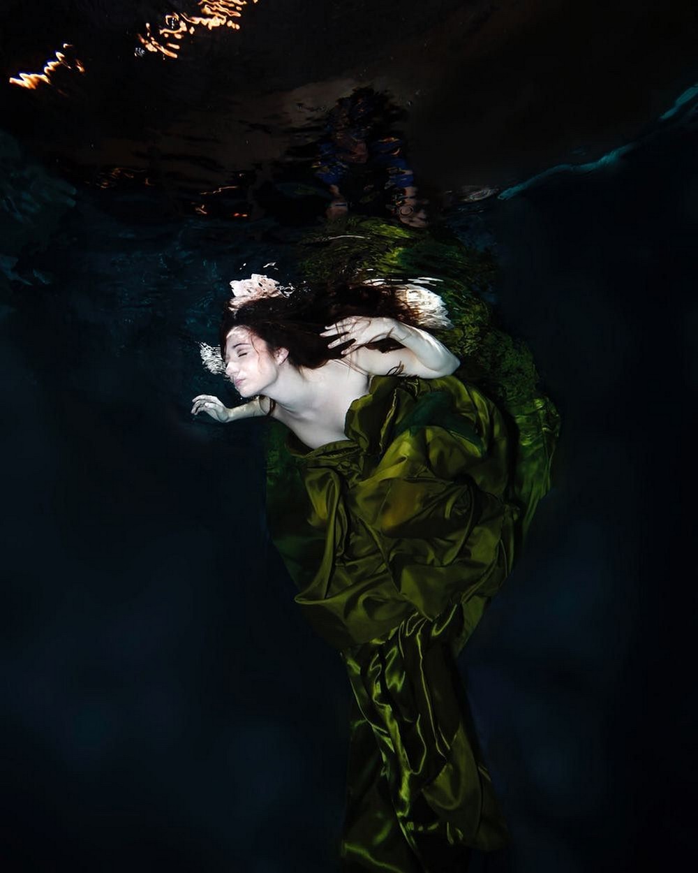 Женские образы на подводных снимках Габриэле Виртель