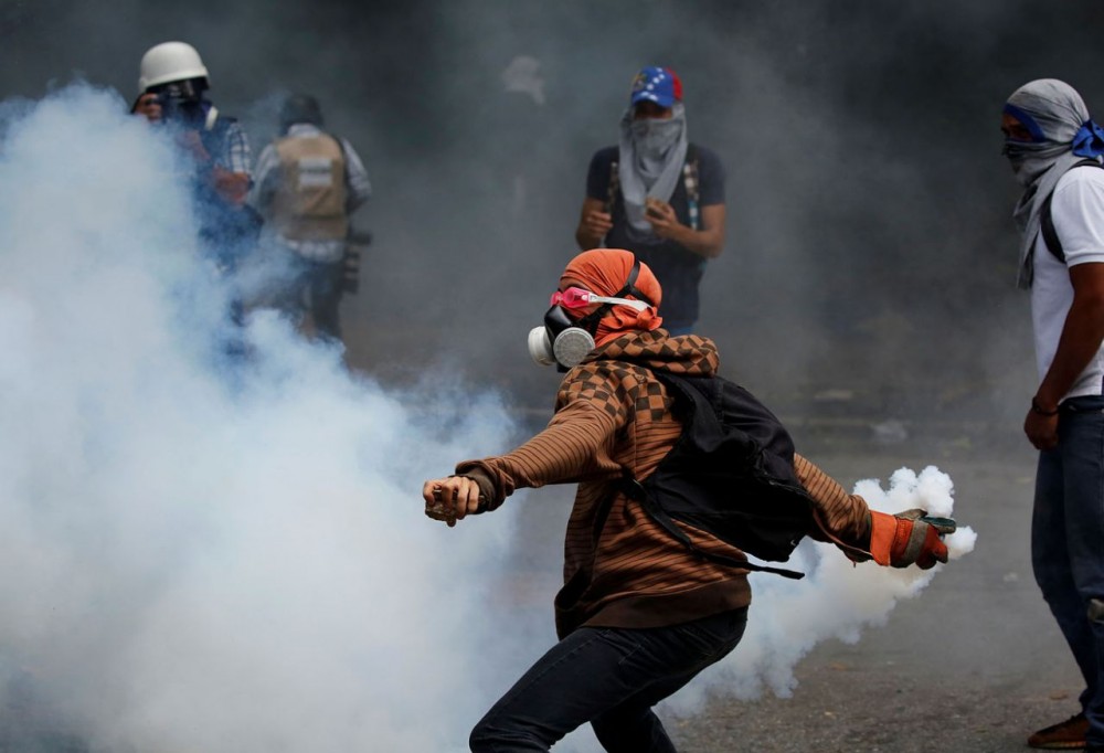 Беспорядки в городах Венесуэлы
