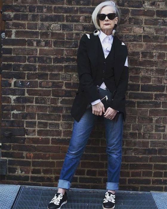 63-летняя Лин Слейтер, которая случайно стала иконой стиля
