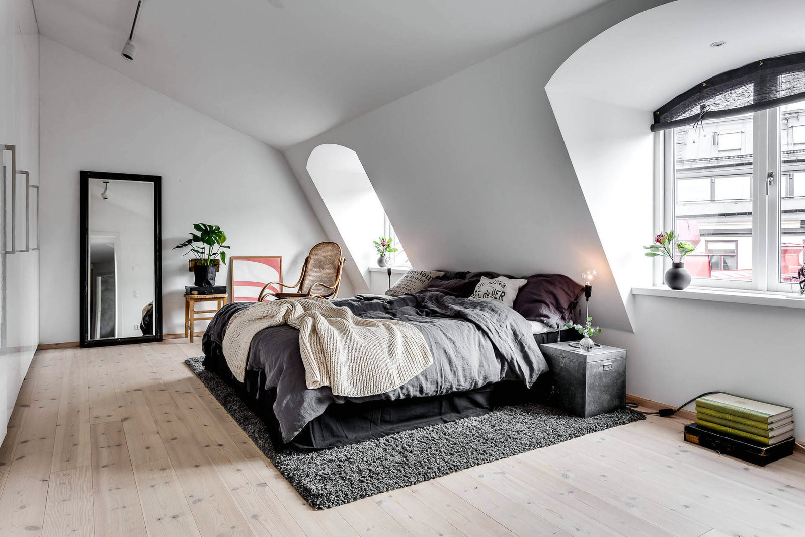 Интерьер двухуровневой квартиры в Стокгольме