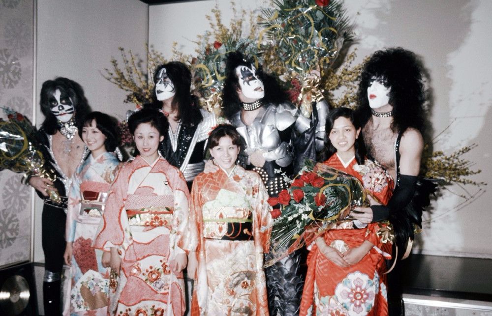 Фотографии рок-звёзд, выступавших в Японии в 1970-80-х годах