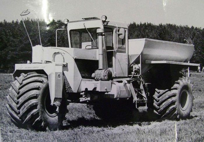 Трехколесная сельскохозяйственная машина МВУ-30