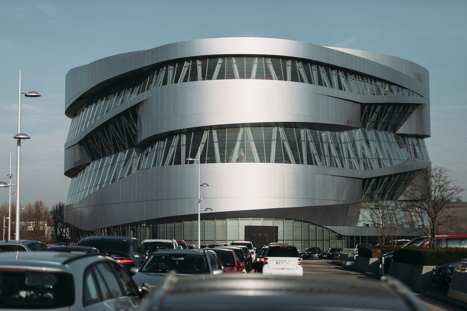 Дизайн и архитектура музея Mercedes-Benz в Штутгарте