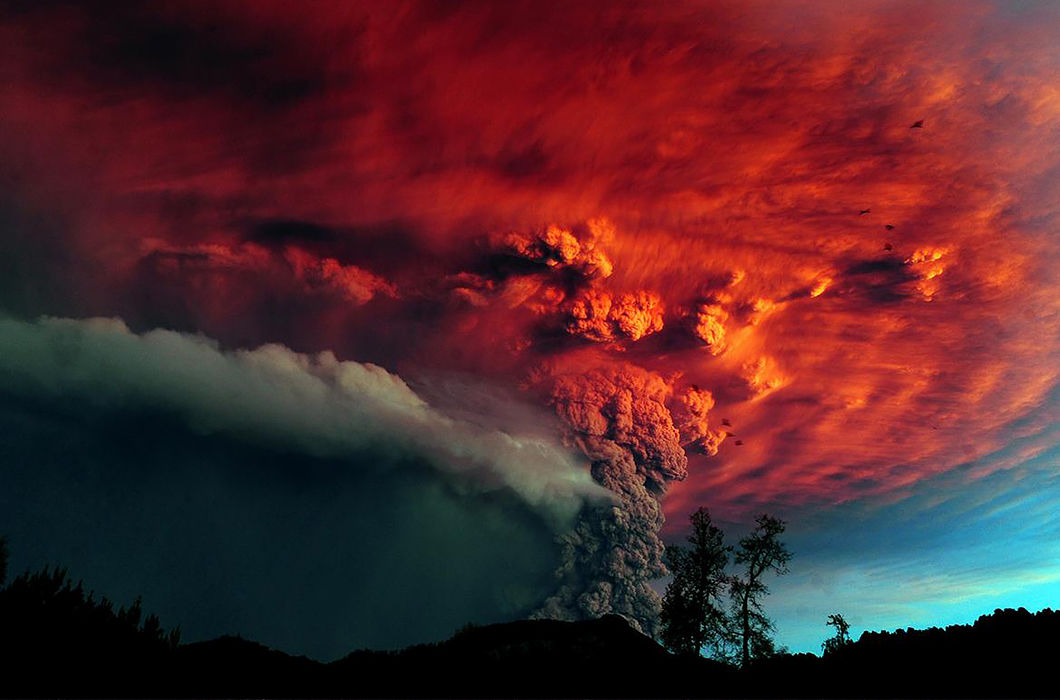 Извержения вулканов в объективе фотокамеры