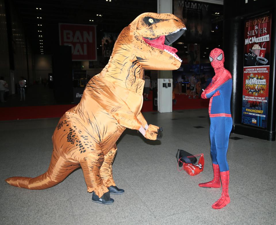 Удивительные костюмы участников Comic Con в Лондоне