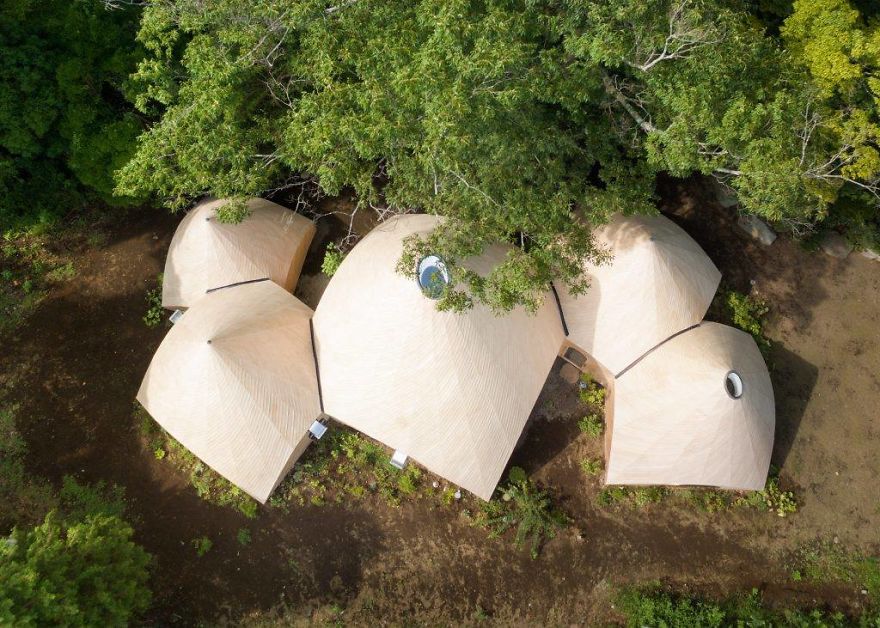 Уютный лесной дом для пенсионеров в горах Японии