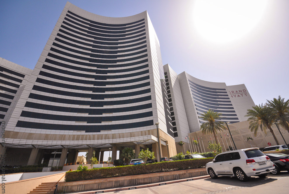 Прогулка по роскошному отелю Grand Hyatt Dubai
