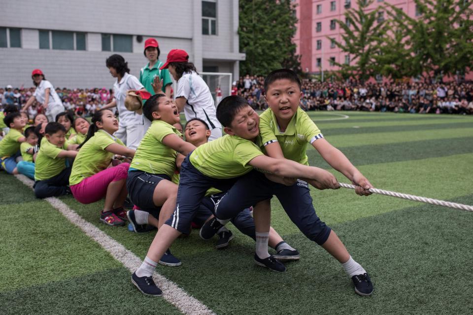 В Северной Корее школьников приучают родину защищать