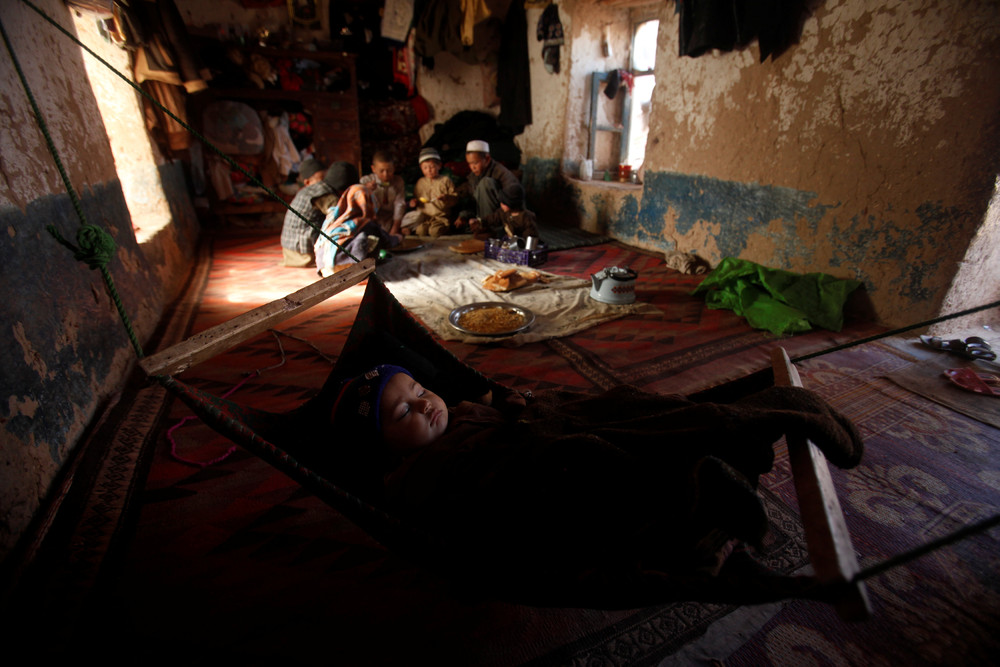 Интерьер в Пакистане у бедных. Азия жизнь людей. История фото.