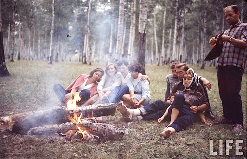 Советская молодёжь 1960-х в объективе американского фотографа Билла Эпприджа