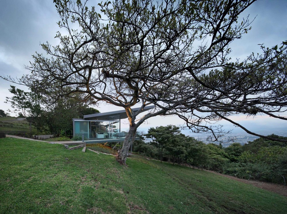 Потрясающий стеклянный дом в Коста-Рике