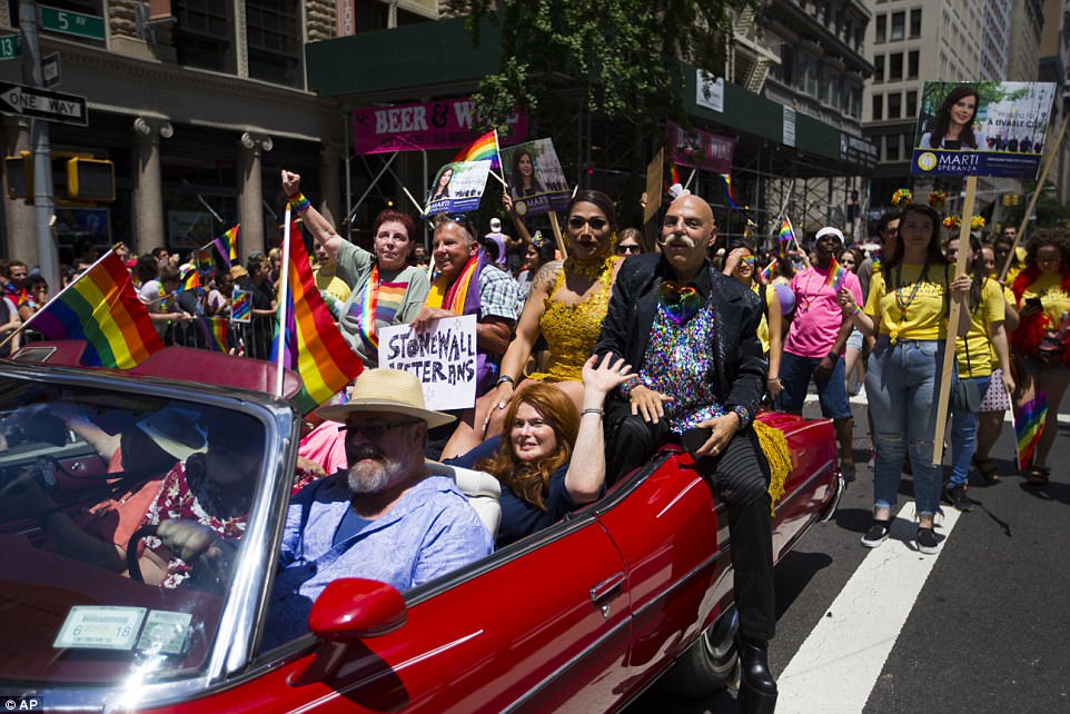 48-й ежегодный гей-парад в Нью-Йорке