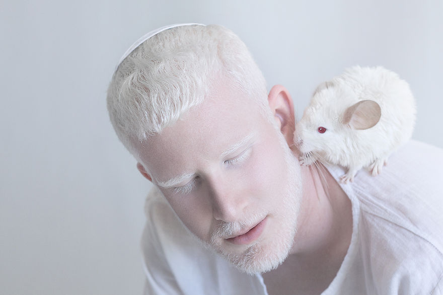 Фарфоровые люди-альбиносы в фотопроекте израильского фотографа