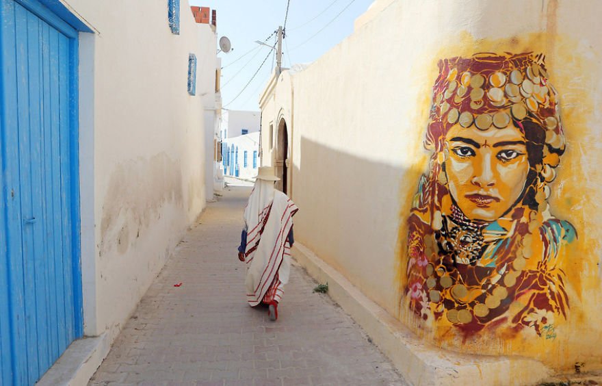Тунисская деревня Эрриад, превращённая в стрит-арт галерею