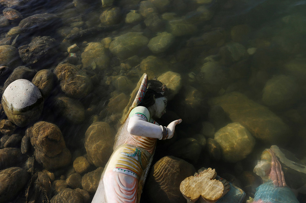 Река Ганг: от кристальной чистоты до ужасного загрязнения