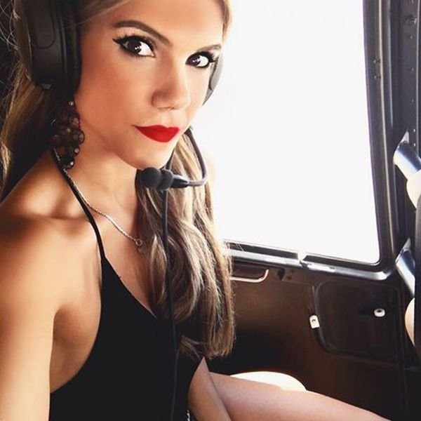Девушка-пилот Луана Торрес покоряет Instagram
