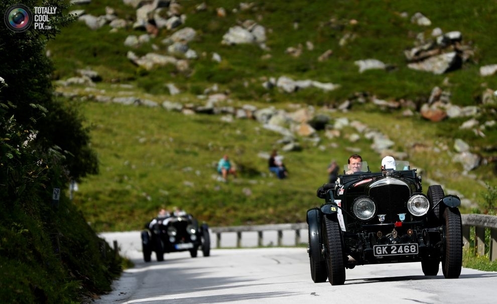 Заезд классических автомобилей Ennstal-Classic в австрийских Альпах