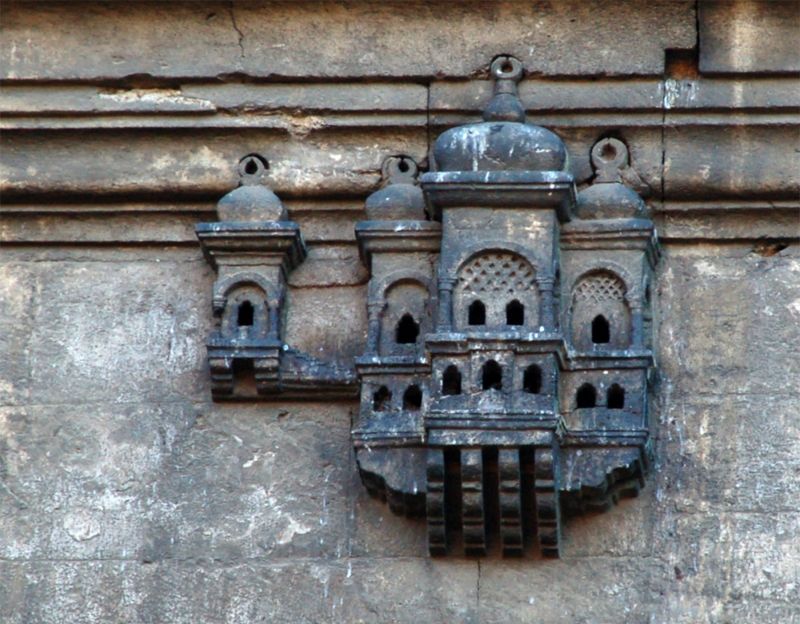 Роскошные домики для птиц в зданиях времен Османской империи