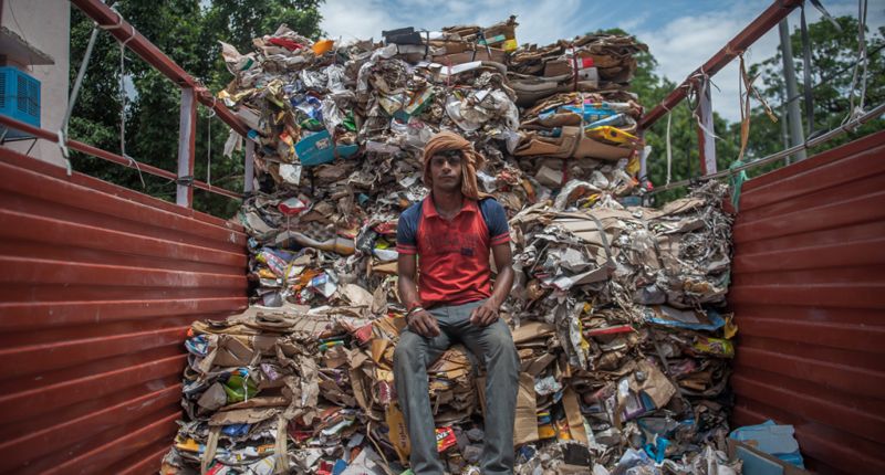 Бизнес по ручной сортировке отходов в Индии