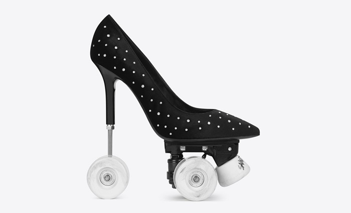 Модный Дом Saint Laurent презентовал туфли на колесах