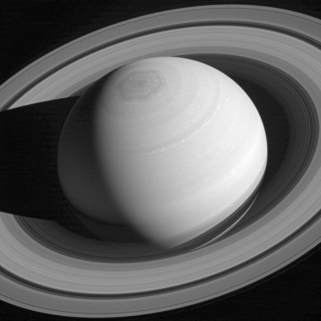 Снимков Сатурна от зонда Кассини больше не будет